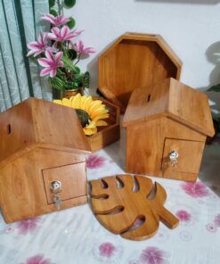 কাঠের টাকা রাখার ব্যাংক